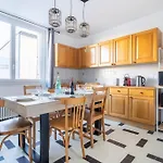 Helene - Appart cosy&calme à 9min à pied du TRAM