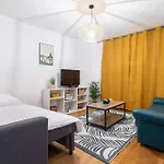 Helene - Appart cosy&calme à 9min à pied du TRAM