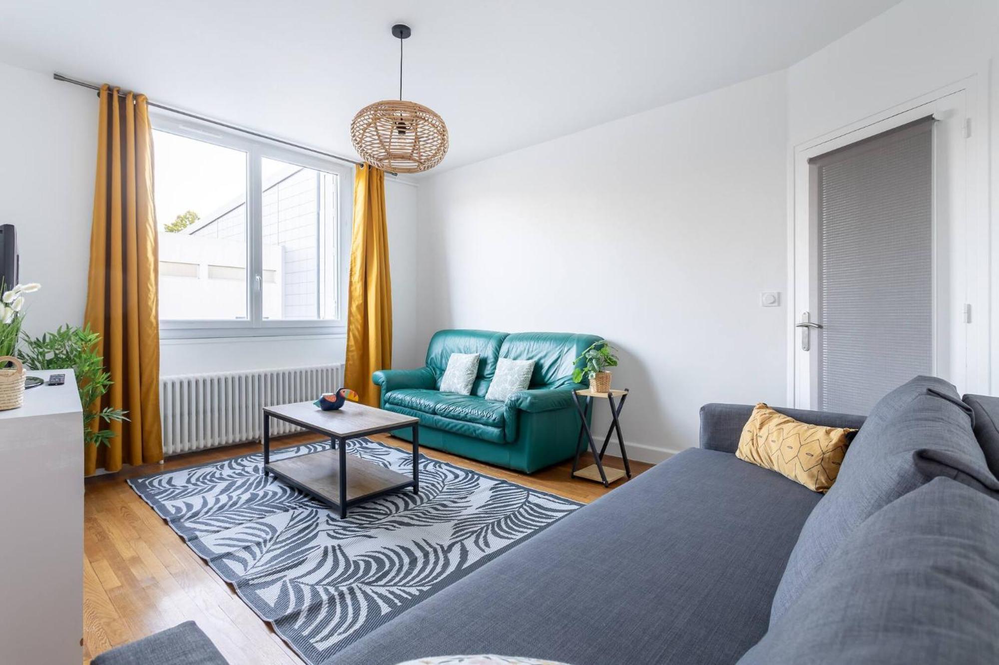 Appartement Helene - Cosy&calme à 9min à Pied Du Tram